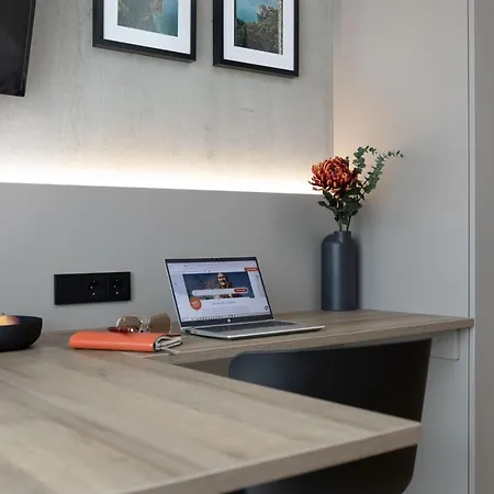 Brera Serviced 3*